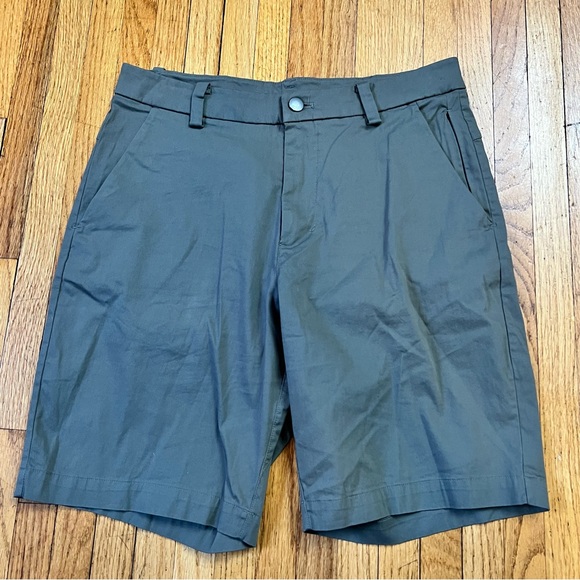 lululemon athletica Shorts Lululemon Commission Shorts Green Chino